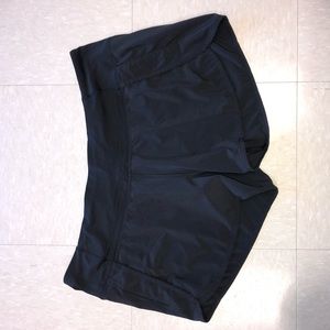 Lululemon Run Times short size 12